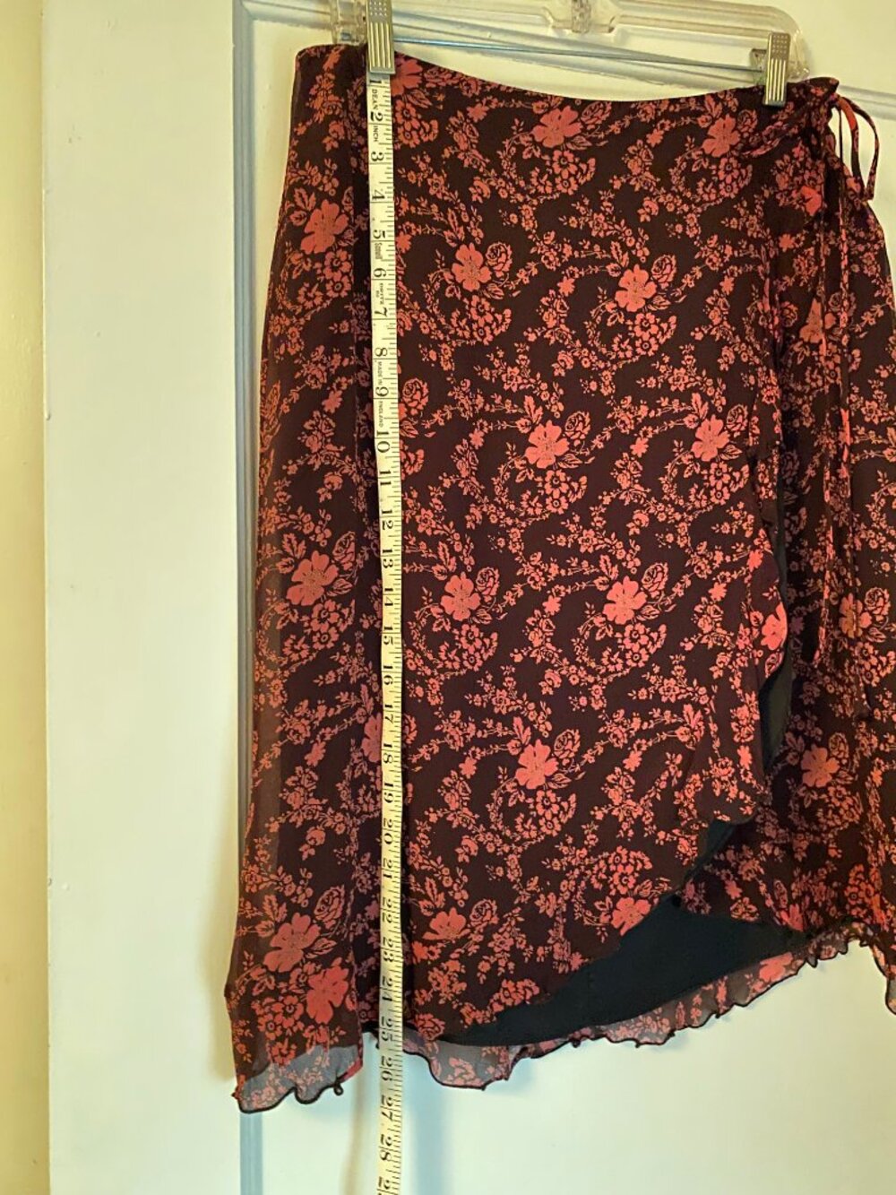 Nanette Lepore Silk two-piece set with matching top & wrap-around skirt - Picture 12 of 15
